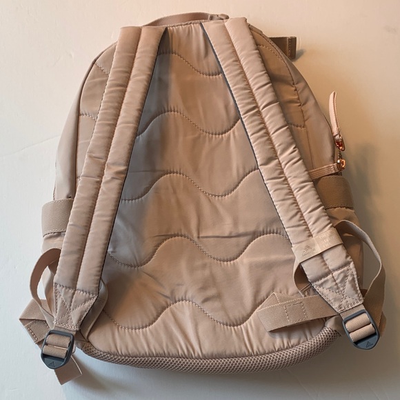 New without tags Adidas, blush color backpack rose gold hardware - Picture 4 of 11